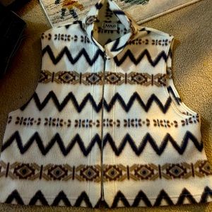 Women’s banjo fleece vest